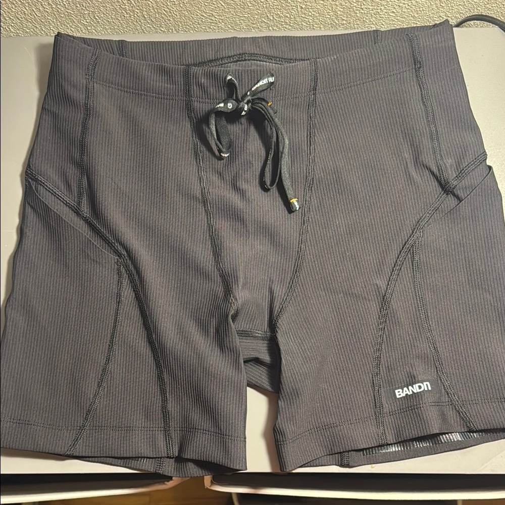 COPY - Bandit Running Cadence Quarter Tights